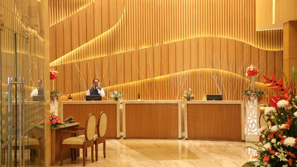 Country Inn & Suites By Radisson, מיראט מראה חיצוני תמונה