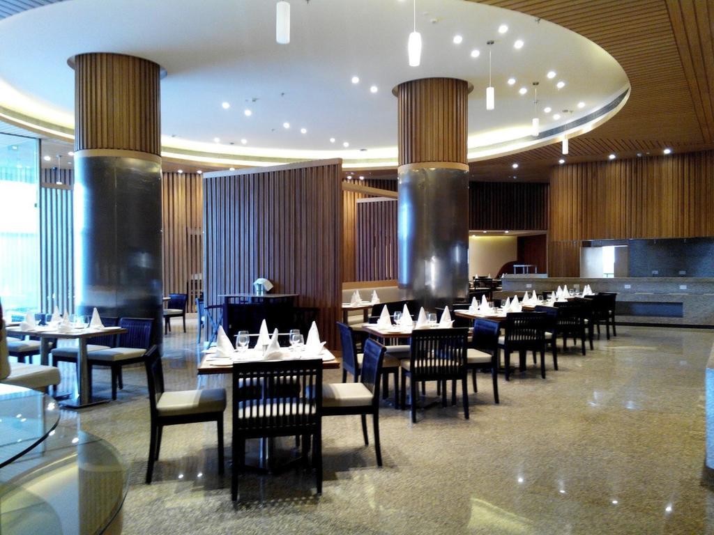 Country Inn & Suites By Radisson, מיראט מראה חיצוני תמונה
